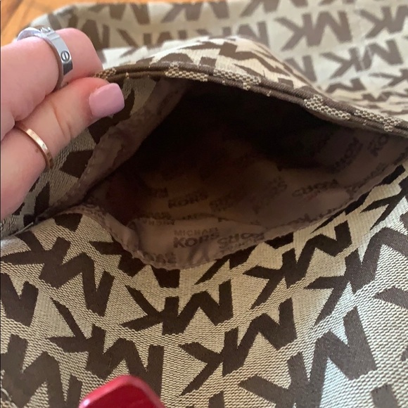 Michael Kors bag - Picture 4 of 9